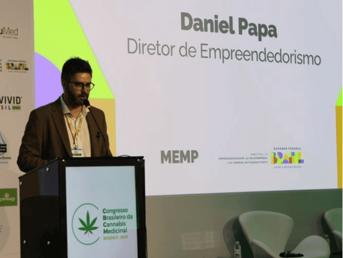 Imagem do editorial: Apoio governamental à cannabis medicinal: Ministério do Empreendedorismo promove inovação e crescimento no CBCM  