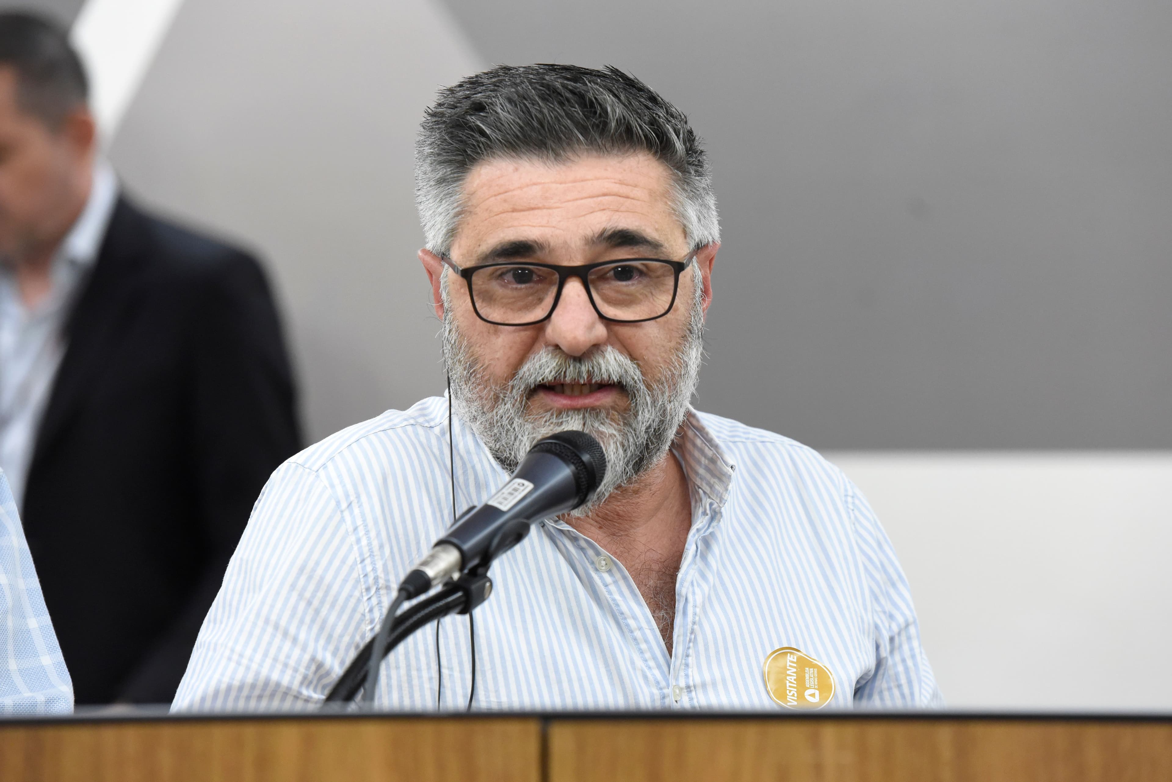 "A questão não é apenas criar um projeto de lei, mas saber quais produtos de cannabis utilizar" diz Augusto Vitale Marino