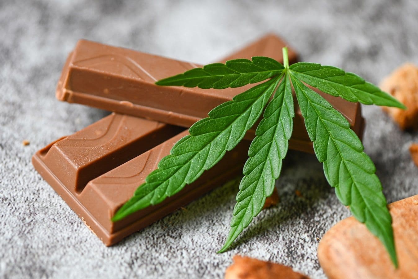 Cómo hacer chocolate con infusión de cannabis