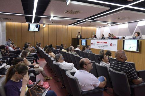 Assembleia de Minas Gerais retoma debate sobre cannabis e ciência