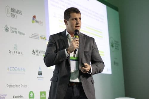 Aposte na visibilidade e lidere o futuro da cannabis medicinal no Brasil