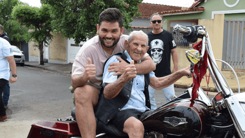 Imagem da noticia: Cannabis, afeto e saúde: veja a história de Caio e Anésio, o vovô do Brasil no Deusa Cast 