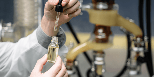 Aumento da concorrência no varejo pode significar um barateamento nos medicamentos de cannabis?  