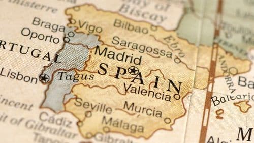 Imagem da noticia: Ações judiciais de farmacêuticos podem atrasar regulamentação da cannabis medicinal na Espanha