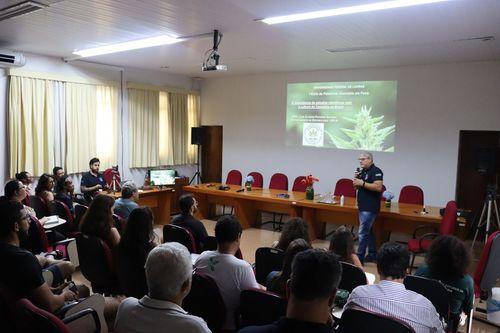 II Ciclo de Palestras "Cannabis em Foco" reúne especialistas de renome na UFLA
