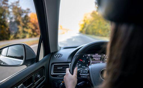 Motoristas sob efeito de THC seriam mais prudentes, aponta estudo 