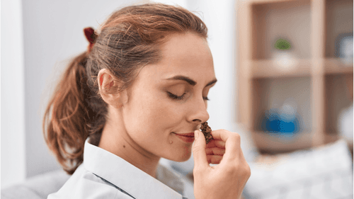 Uruguai registra mais de 102 mil compradores legais de cannabis em 2024