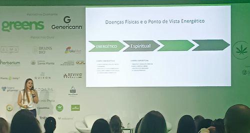 A cannabis como alternativa na medicina veterinária integrativa  