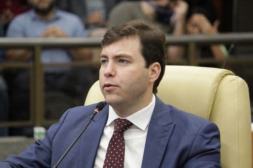 qua - Goiânia sanciona centro de cannabis medicinal pioneiro no SUS