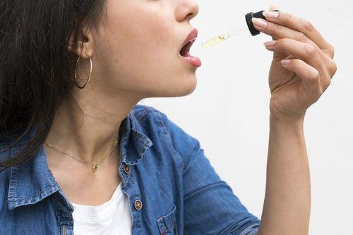 Gestora de plano de saúde deve fornecer medicamentos à base de cannabis para paciente com fibromialgia e dor crônica