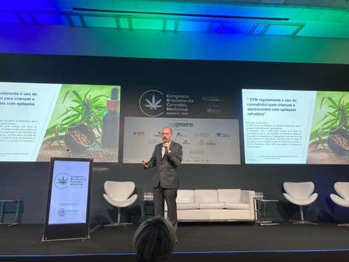 <strong>CBCM23: Dosagens, novos estudos e possibilidades na odontologia </strong>