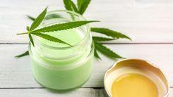 Creme de CBD: tudo o que você precisa saber sobre o produto tópico