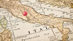 Justiça italiana questiona constitucionalidade da proibição de flores de cânhamo