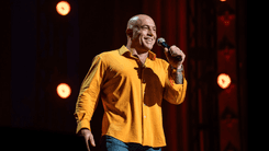 “Sou traficante”: Joe Rogan ironiza proibição da cannabis no Texas e defende legalização