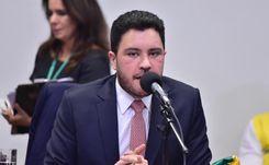 Após idas e vindas, projeto sobre canabidiol para autismo volta à pauta no Congresso