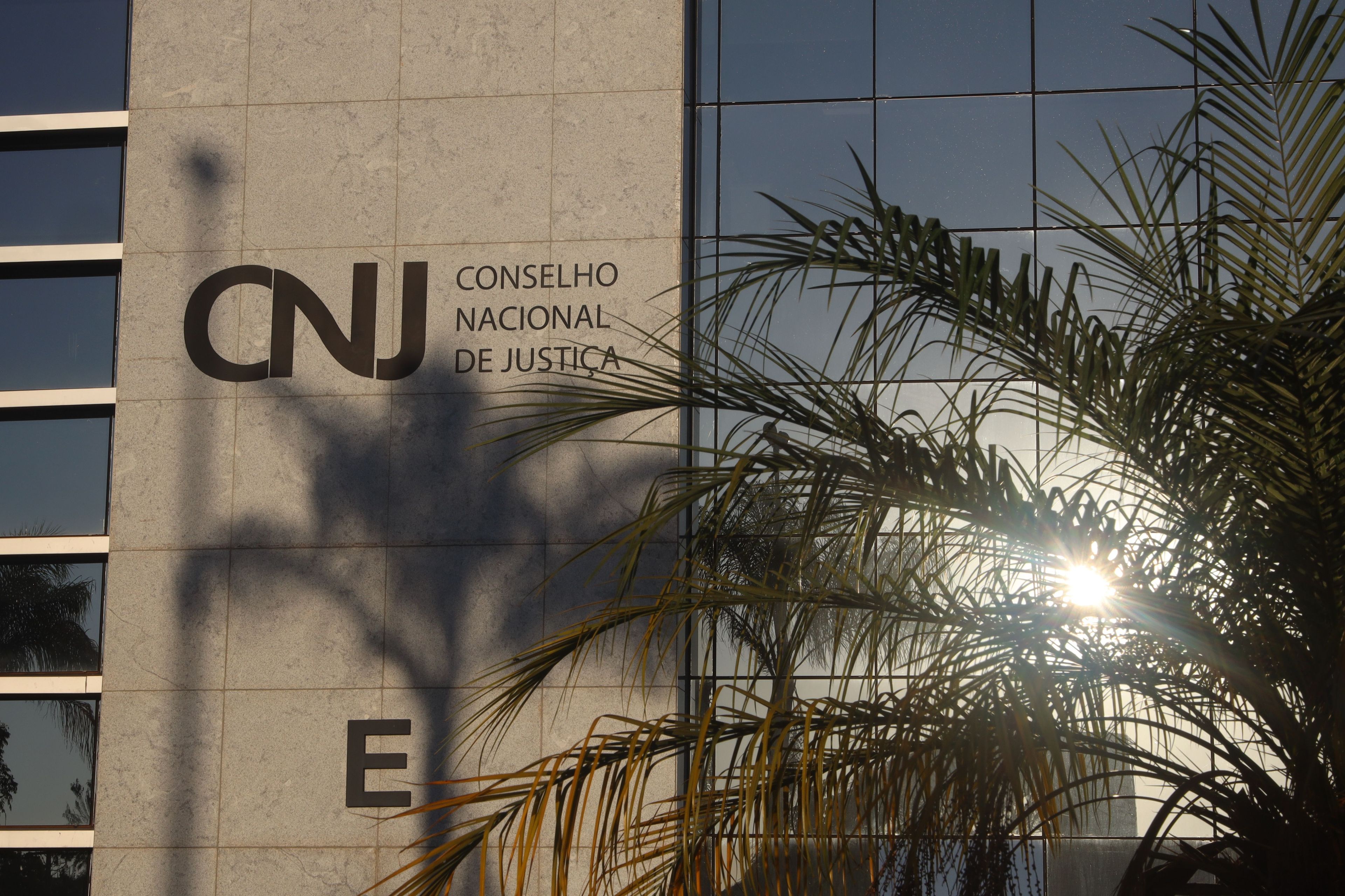 CNJ inicia mutirão para revisar mais de 65 mil prisões relacionadas à porte de maconha
