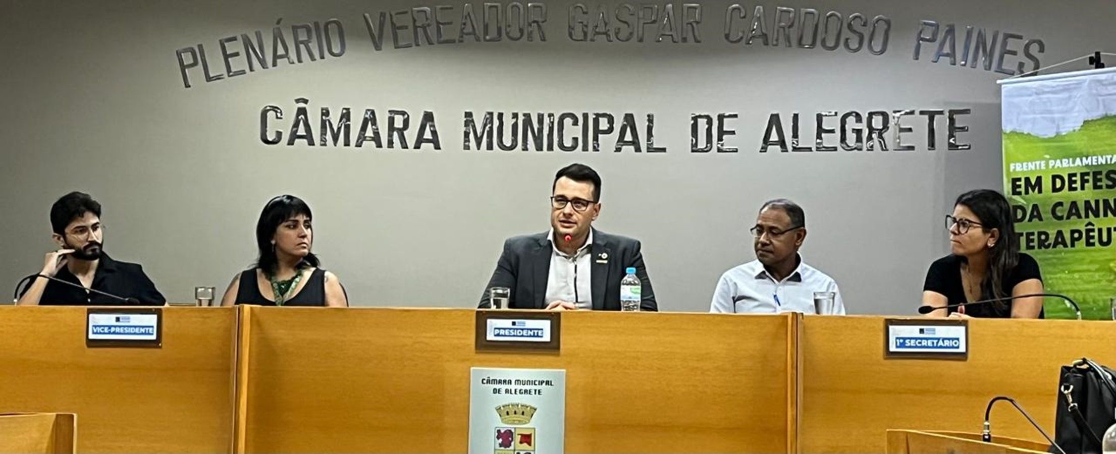 Capa do artigo