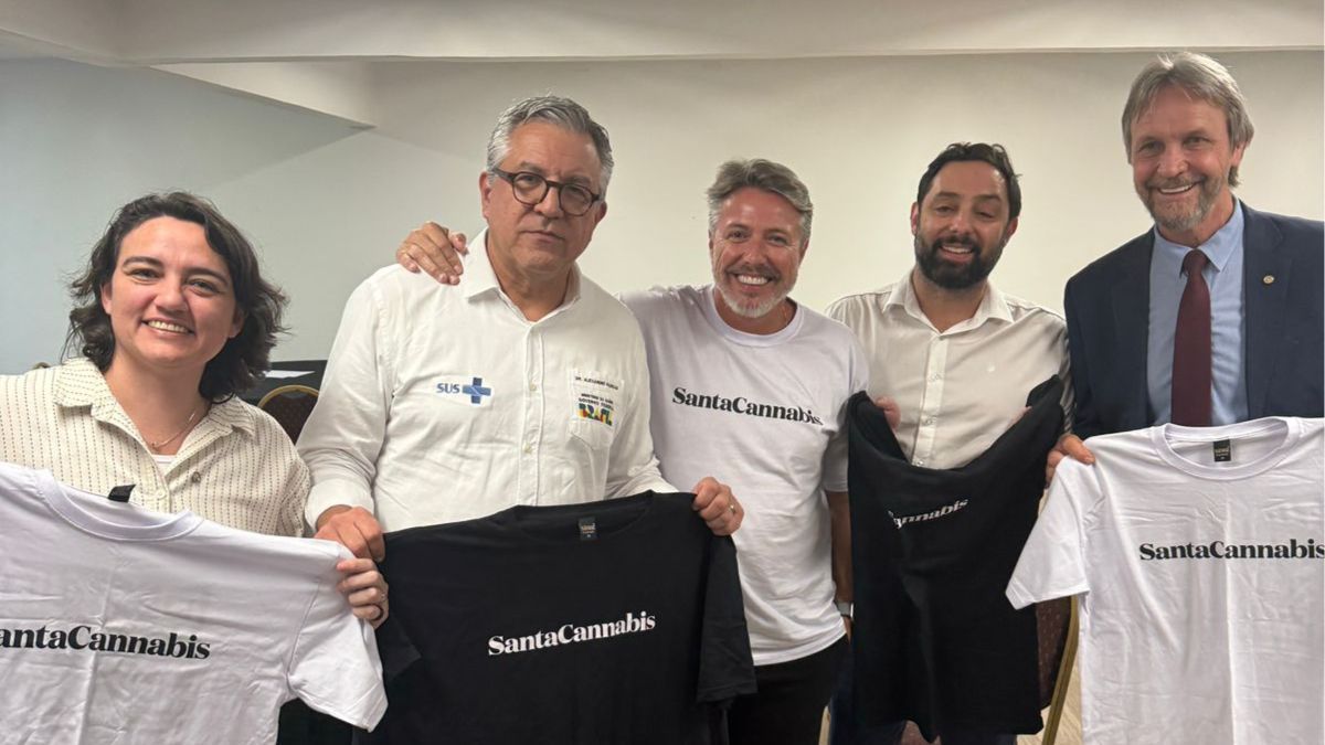 Ministro da Saúde recebe representantes da Cannabis Medicinal de Santa Catarina