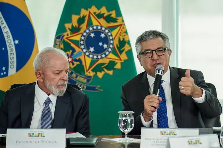 Capa do artigo
