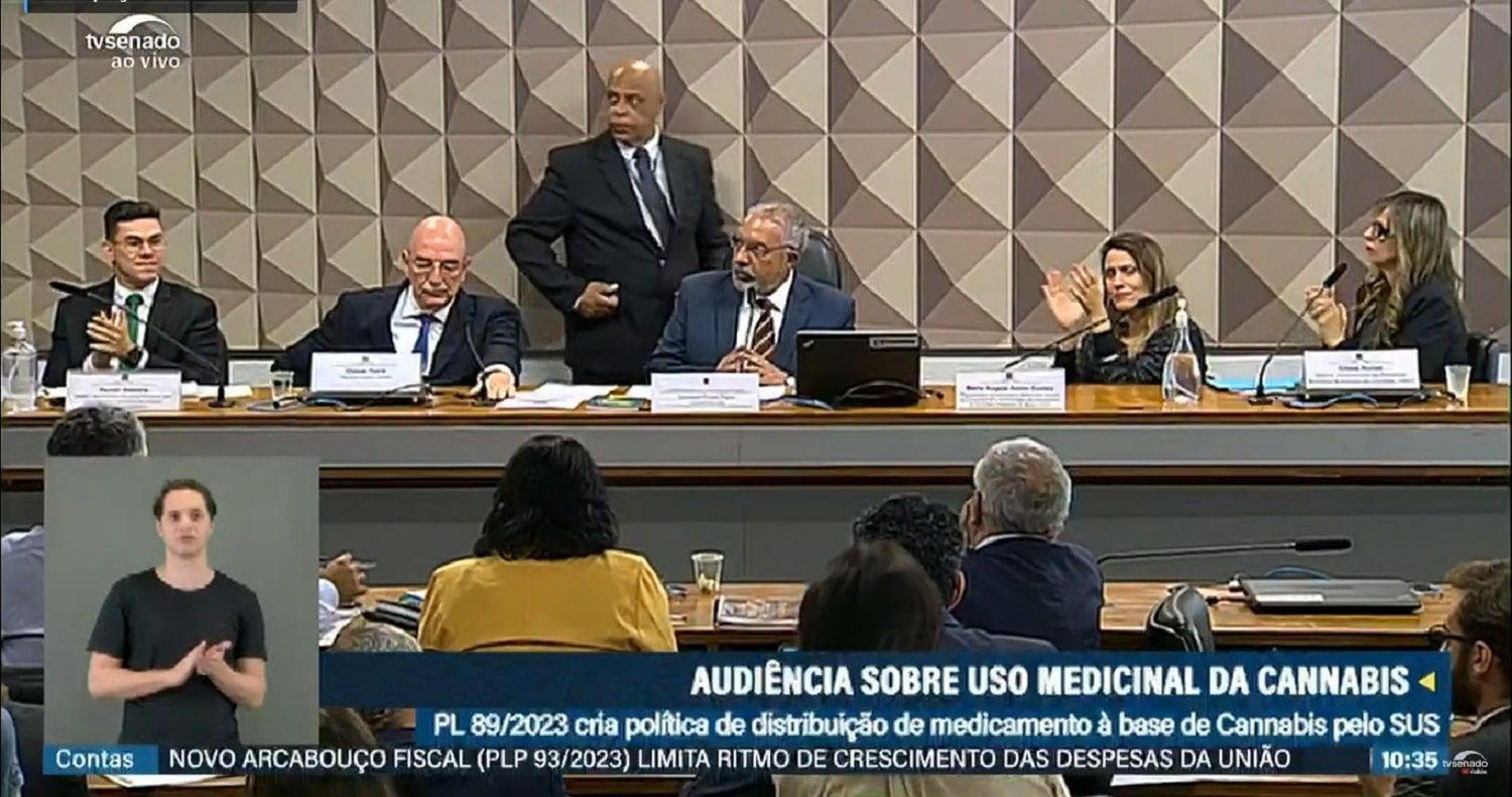 <strong>CDH discute uso medicinal da cannabis em audiência pública em Brasília</strong>