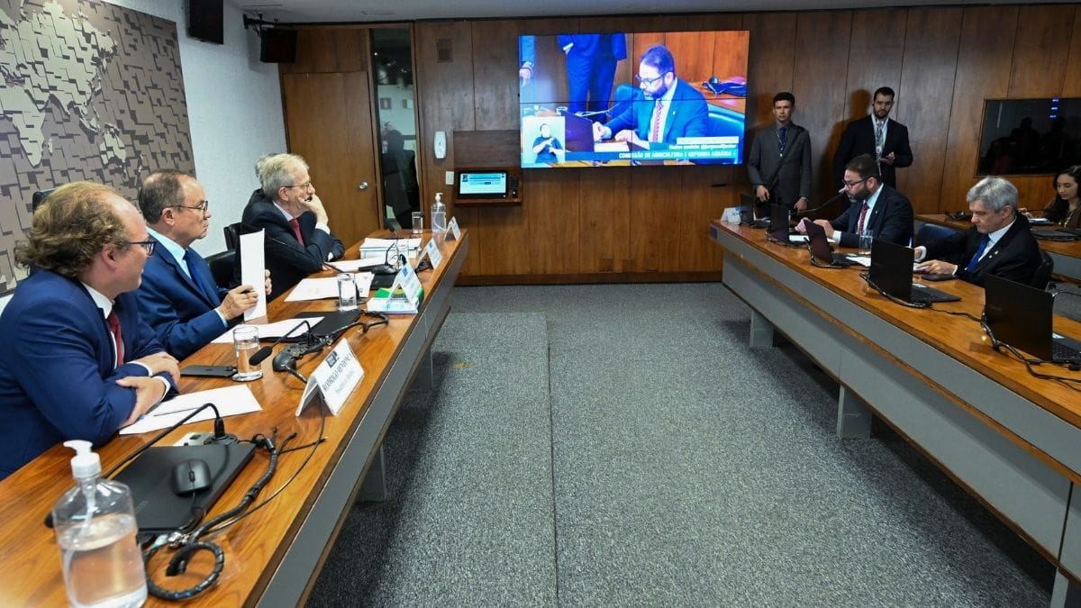 CRA pode votar em fevereiro projeto que regulamenta o uso medicinal da cannabis