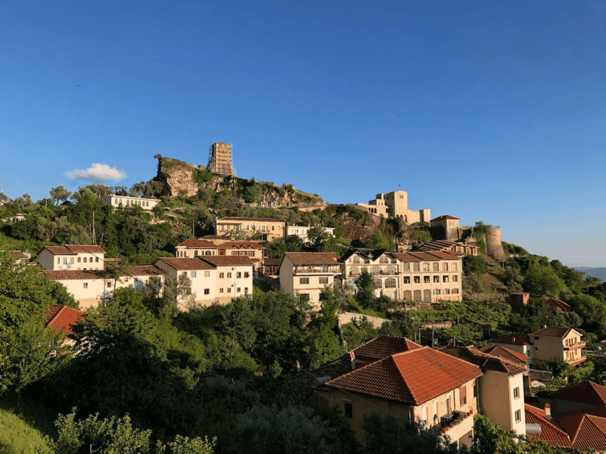 Albânia legaliza cannabis medicinal e industrial