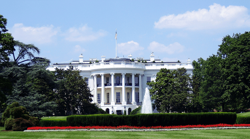 Biden no olho do furacão: perdão prometido pela maconha adiado