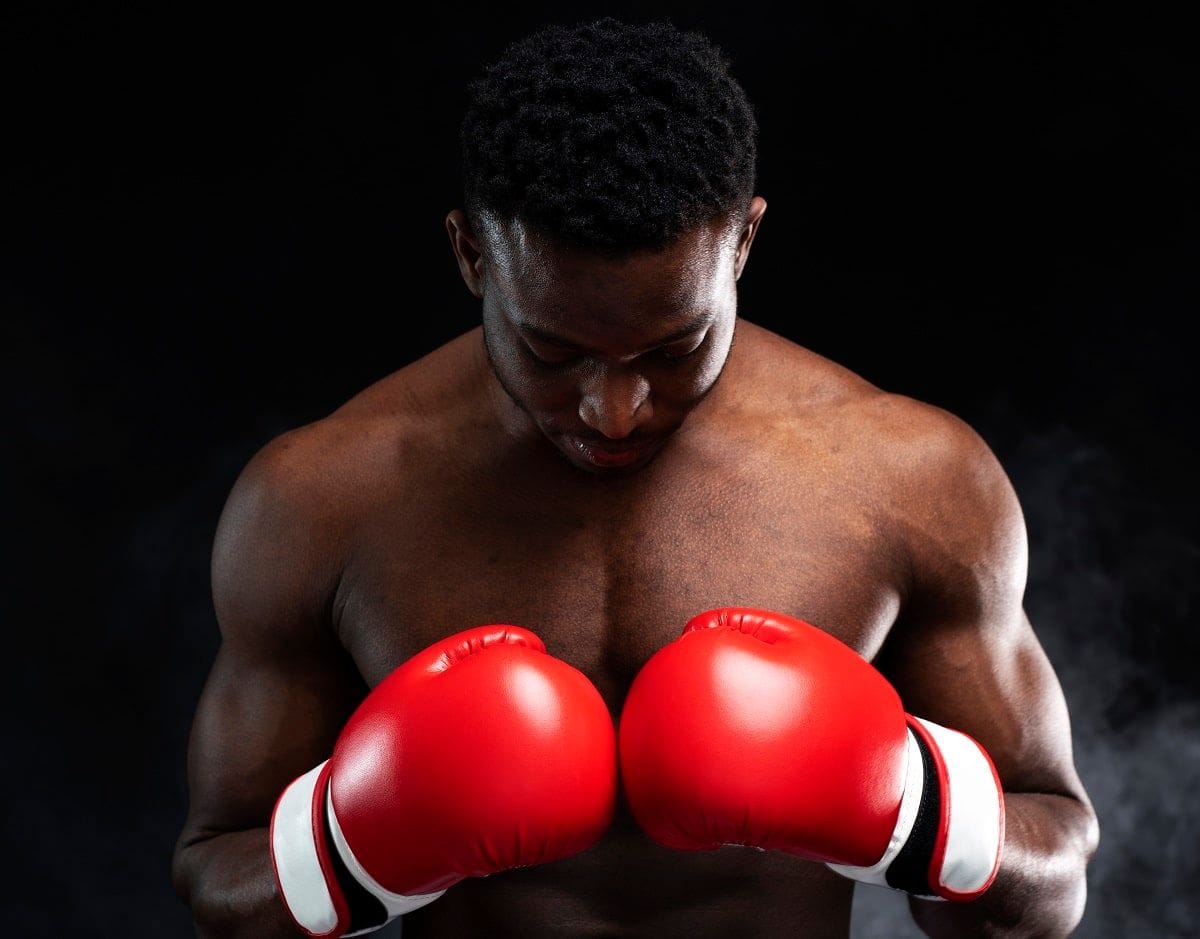 Cannabis pode prevenir danos cerebrais em atletas, diz estudo