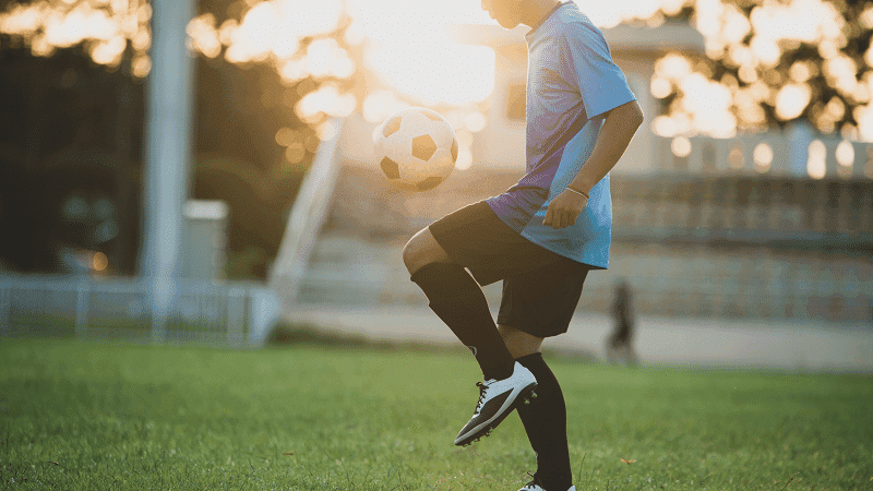 Como o CBD pode beneficiar os jogadores de futebol e outros atletas profissionais