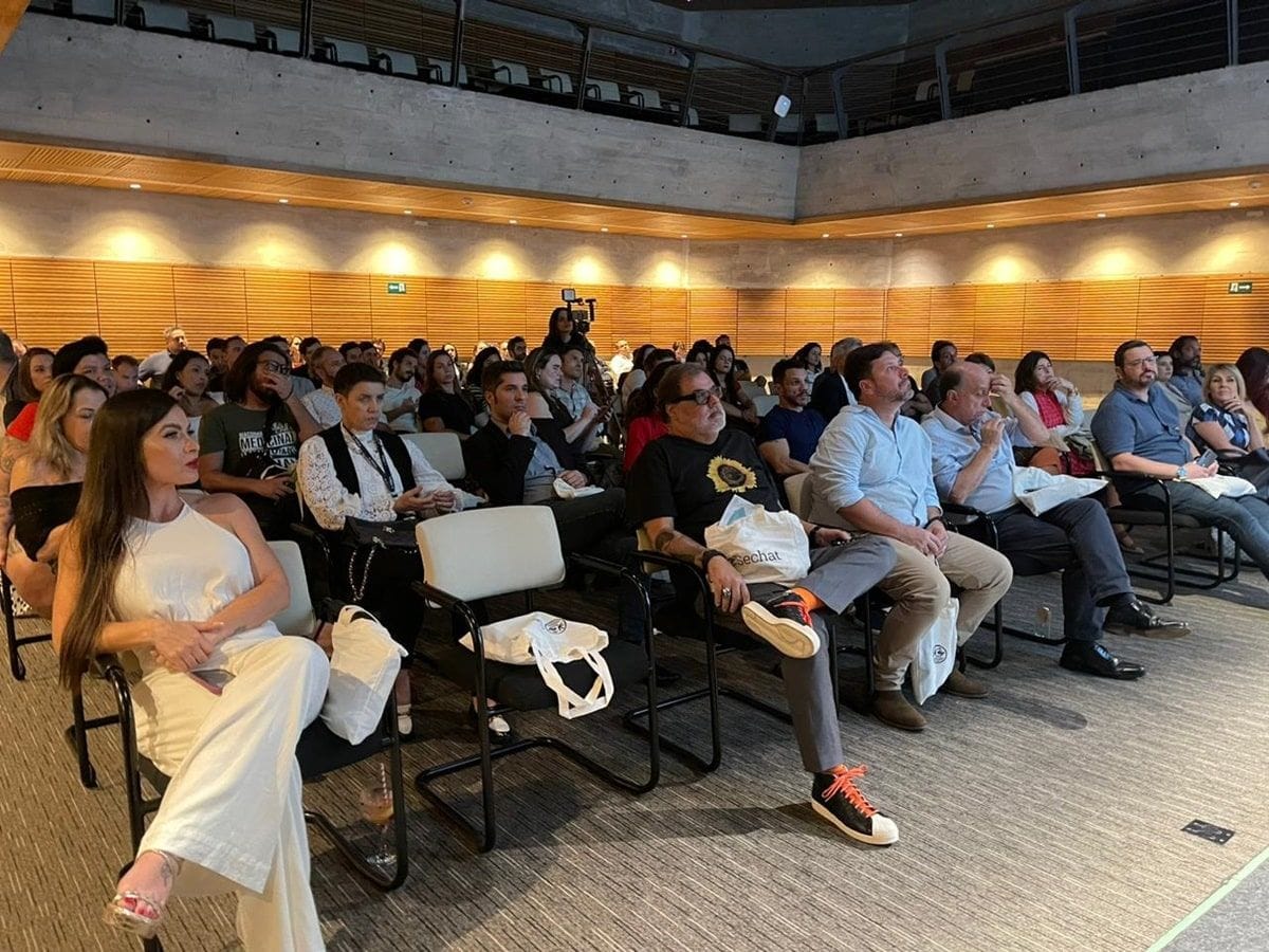 Desbravando horizontes verdes: Sechat lança 3ª edição de guia completo da cannabis em São Paulo