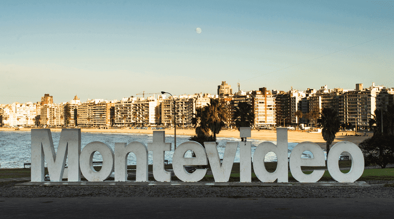 Governo uruguaio avalia vender cannabis para turistas