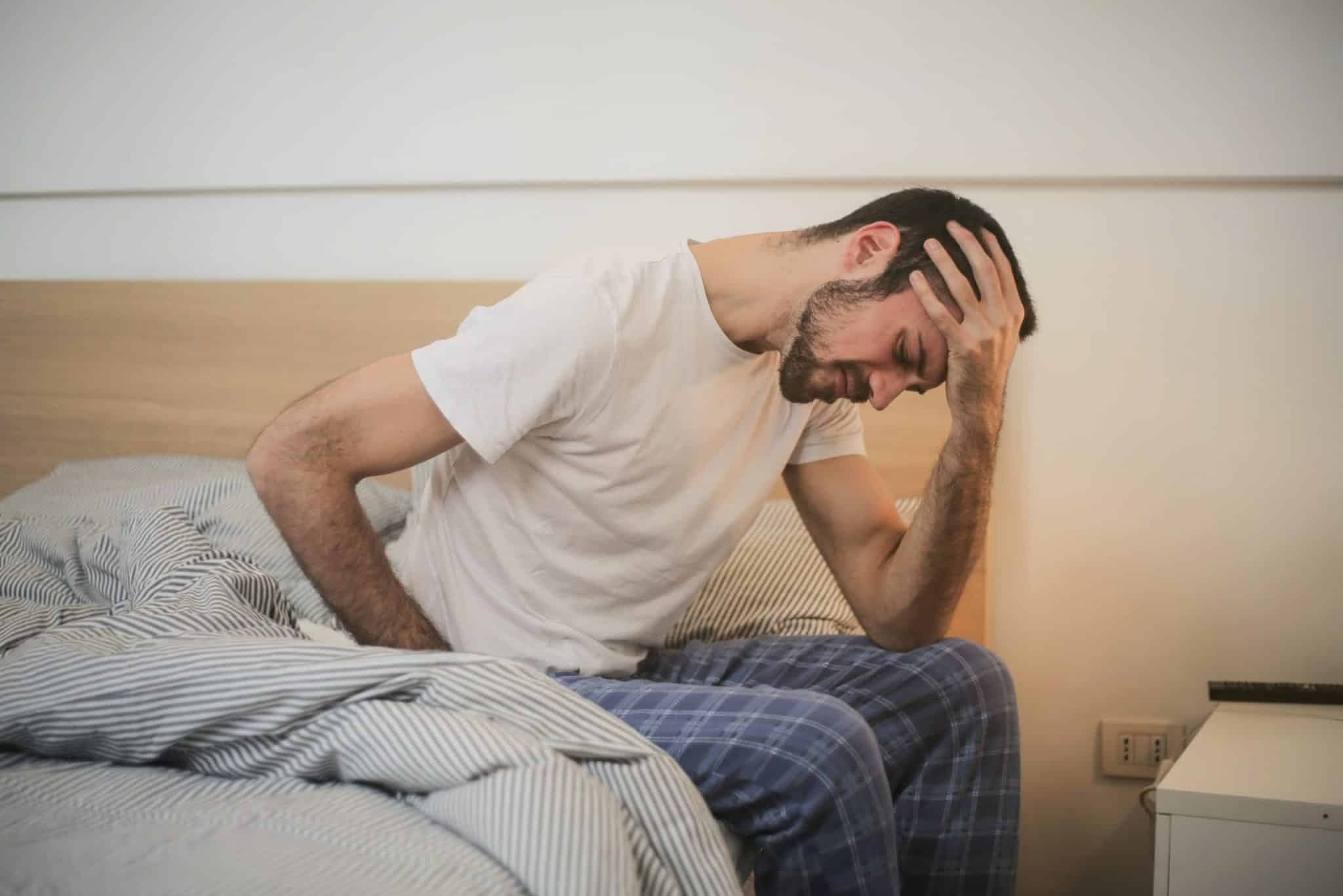 Síndrome de Hiperêmese Canabinoide: o paradoxo da cannabis que causa vômitos incoercíveis