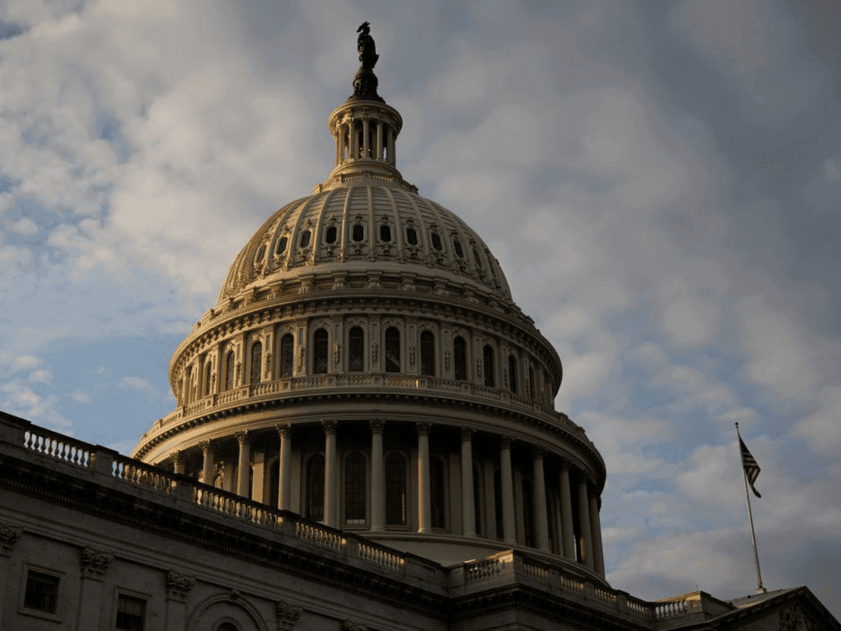 Senado norte-americano trabalha em projeto de lei bancária sobre cannabis, mas aprovação na Câmara é improvável