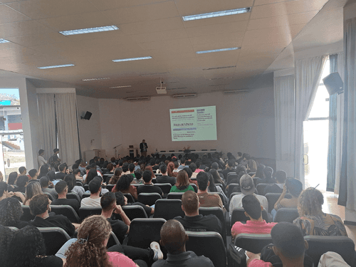 A inclusão da cannabis nas universidades: desbravando novos horizontes