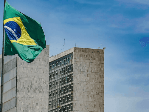 Câmara dos deputados em Brasília recebe exposição de cânhamo