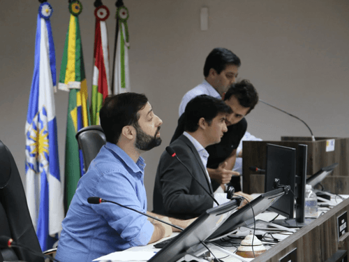 Cannabis medicinal em Balneário Camboriú: promessa de diálogo ou obstáculos à vista?