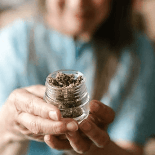 Cannabis medicinal na saúde íntima da mulher