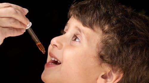 Tribunal de Justiça determina fornecimento de canabidiol a criança com autismo