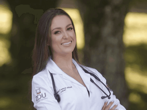 De paciente a médica prescritora canábica; grupo tem crescimento de 146%