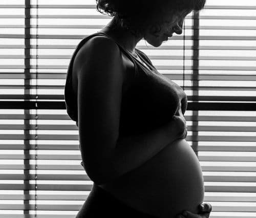 Estudio: El uso de cannabis durante el embarazo no está asociado con diferencias en el neurodesarrollo infantil