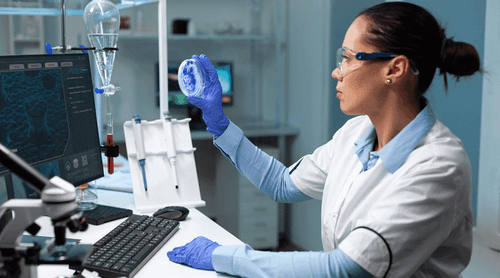 Estudo: moléculas de semente de cânhamo exercem atividade anti-inflamatória em células hepáticas humanas