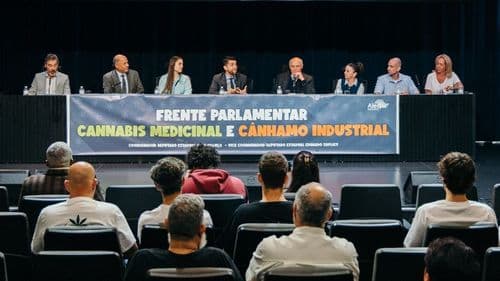 Imagem da noticia: Frente Parlamentar anuncia oito projetos vencedores de edital de pesquisa em cannabis medicinal, na terça (09)