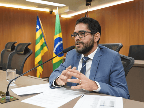 Frente Parlamentar em Defesa da Cannabis Medicinal é instalada em Goiás