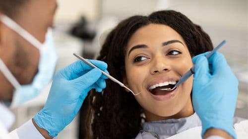 Cannabis pode ajudar no tratamento da periodontite, revela estudo da UFU