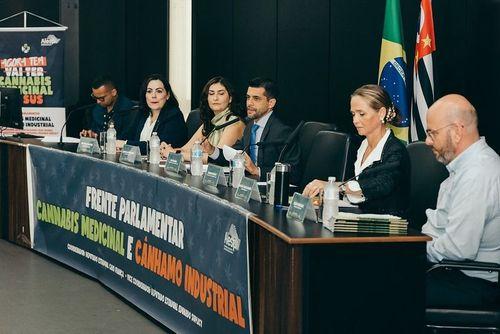 Cannabis Parliamentary Front launches R$ 1.25 million tender and demands changes in Anvisa at hearing in Alesp