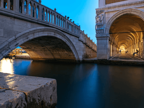 Itália provoca controvérsia ao reclassificar o CBD oral como um narcótico