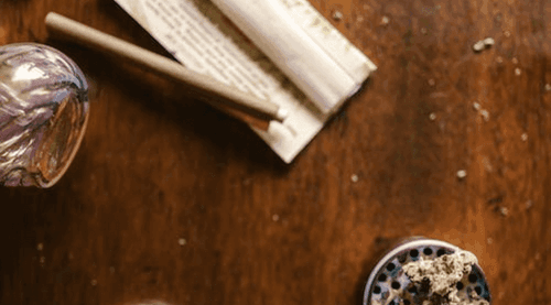 Justiça garante canabidiol para criança autista em SC