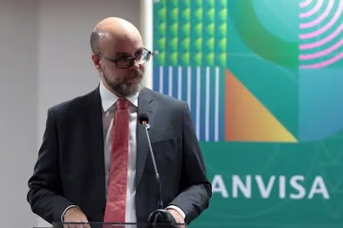 O ciclo agora é nacional”: diretor-presidente da Anvisa detalha novo marco do cultivo de cannabis e prevê queda de até 60% nos custos