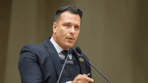 Leonel Radde debuts in the assembly with cannabis project