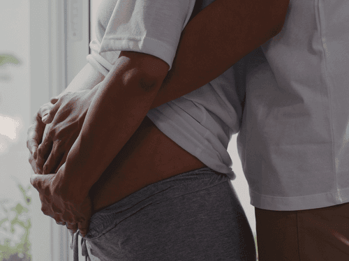 Quebrando paradigmas: estudo contradiz relação negativa entre maconha e neurodesenvolvimento na gestação